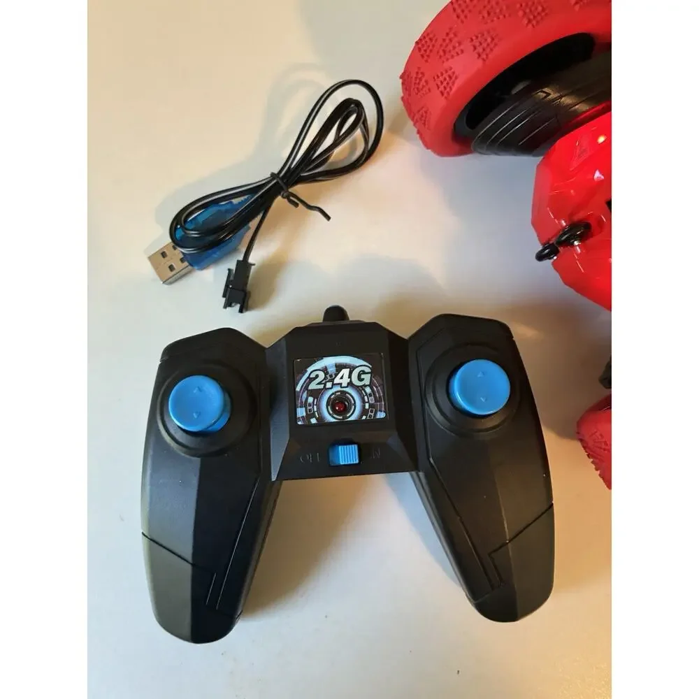 Hamdol Remote Control RC Car - Picture 2 of 2